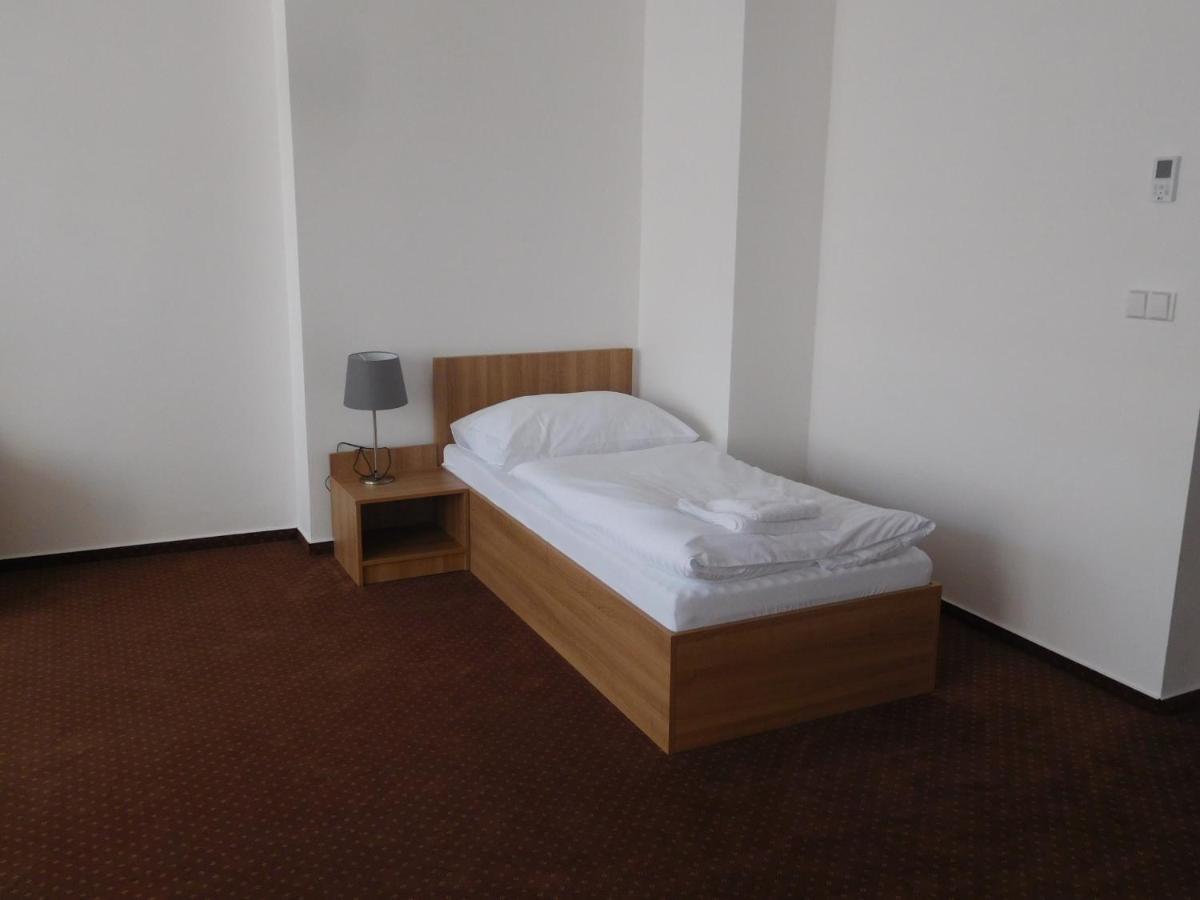 Hotel Fabrika Uherské Hradiště Εξωτερικό φωτογραφία